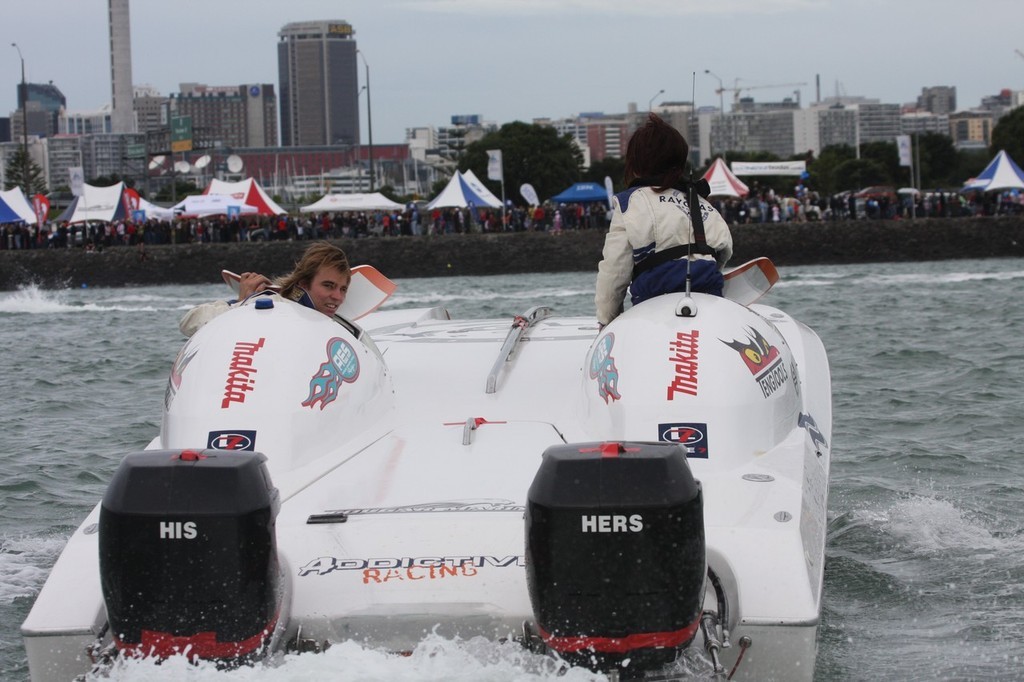 Auckland 2008 Addictive May 2008 Offshore Powerboats © New Zealand Hydroplane Drivers Club .Phillip Hoskyn http://www.nzgrandprixhydroplane.com